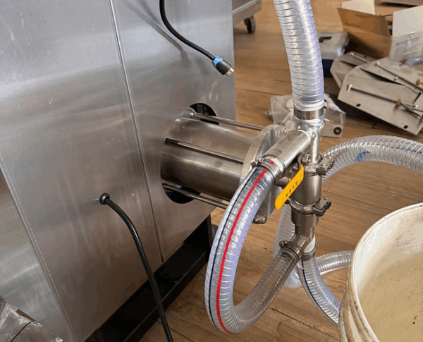 SJ-ZF 2000 LIQUID PACKING MACHINE WITHOUT PLC - Image 11