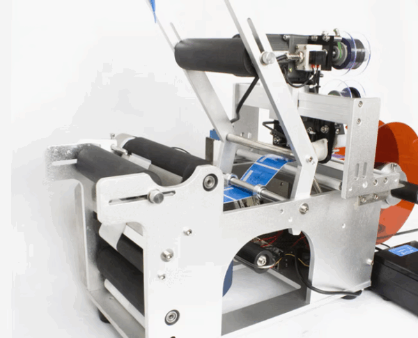 SEMIAUTOMATIC BOTTLE LABELLING MACHINE - Image 3